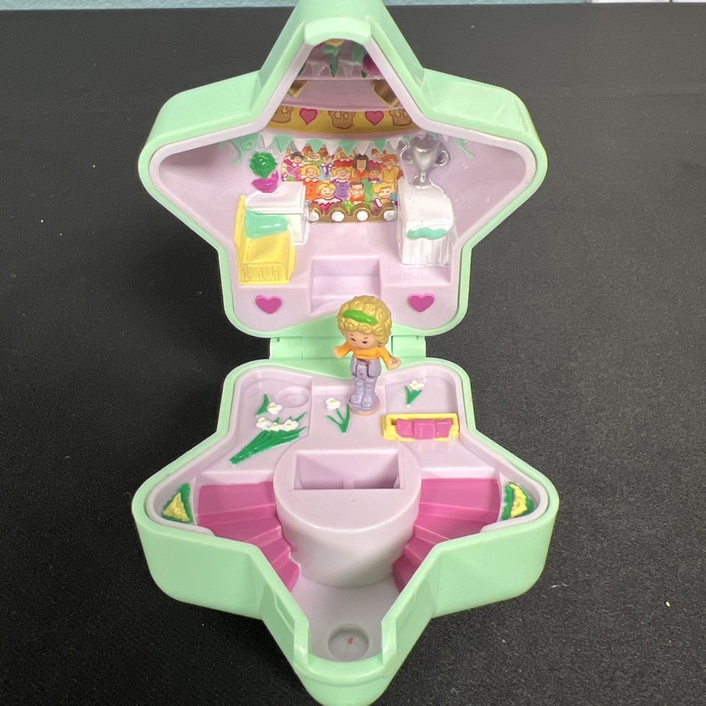 Bluebird Vintage Polly Pocket 1992 Bathing Beauty Pageant Playset